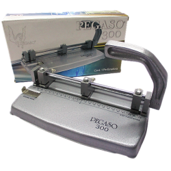 PERFORADORA TRIPLE METALICA AJUSTABLE PEGASO